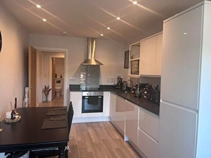 2 Bedroom Flat For Sale In Grove Gardens, High Wycombe, HP13