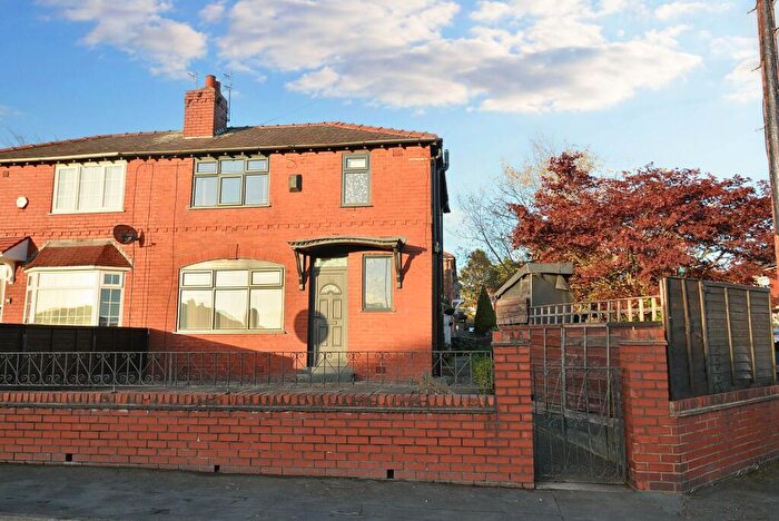 3 Bedroom Semi Detached House To Rent In East Lancashire Road, Swinton, M27