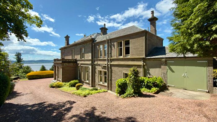 3 Bedroom Apartment For Sale In Blackness Road, Dundee, DD2
