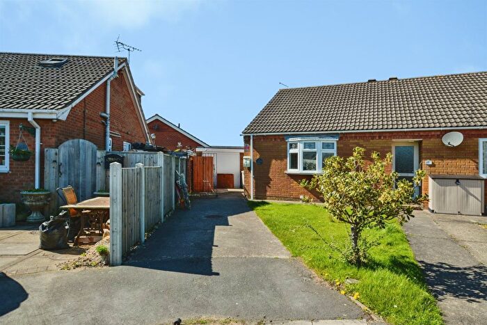 1 Bedroom Semi Detached Bungalow For Sale In Biscay Close, Skegness, PE25