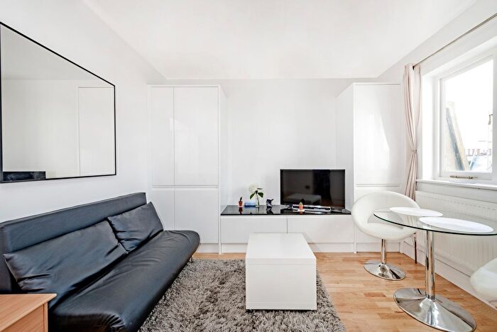 1 Bedroom Flat To Rent In Queensborough Terrace, London, W2