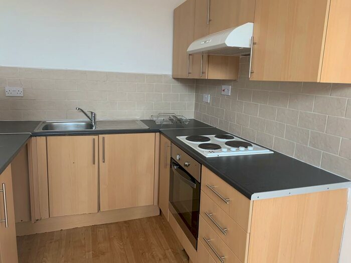 2 Bedroom Flat To Rent In Baker Road, Giltbrook, Nottingham, NG16