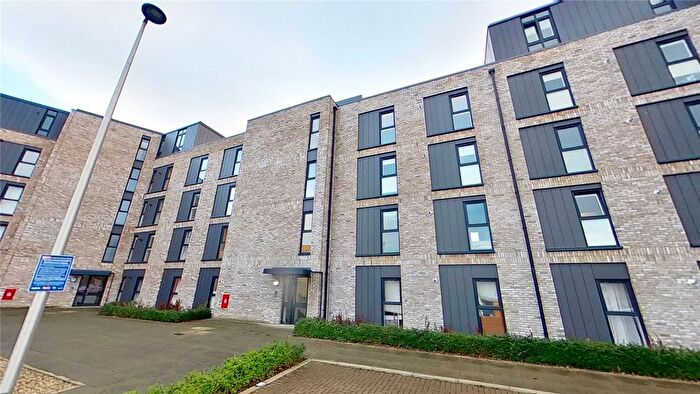 2 Bedroom Flat To Rent In Brunswick Road, Edinburgh, EH7