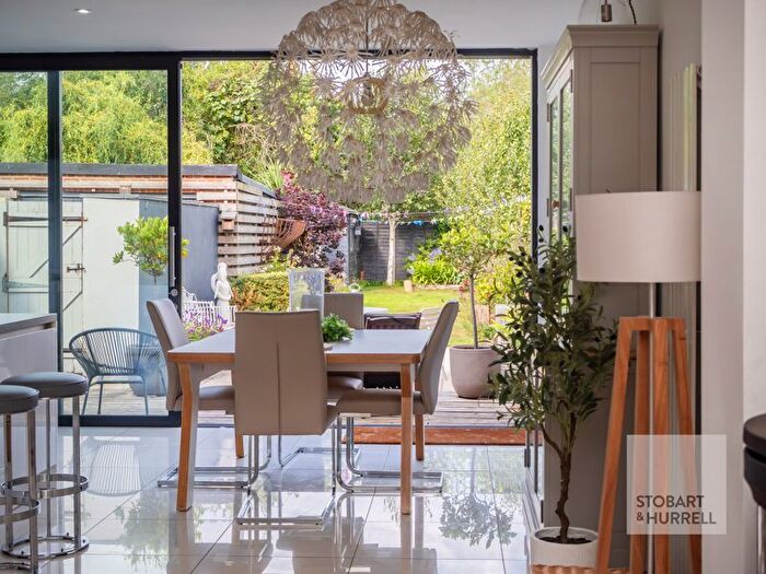 3 Bedroom Semi-detached House For Sale In Norwich Road, North Walsham, Norfolk, NR28