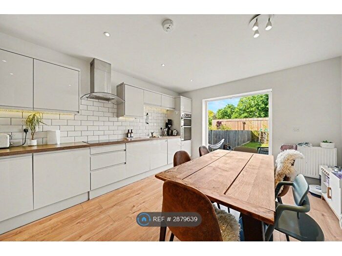 4 Bedroom Semi-Detached House To Rent In Kidbrooke Park Road, London, SE3