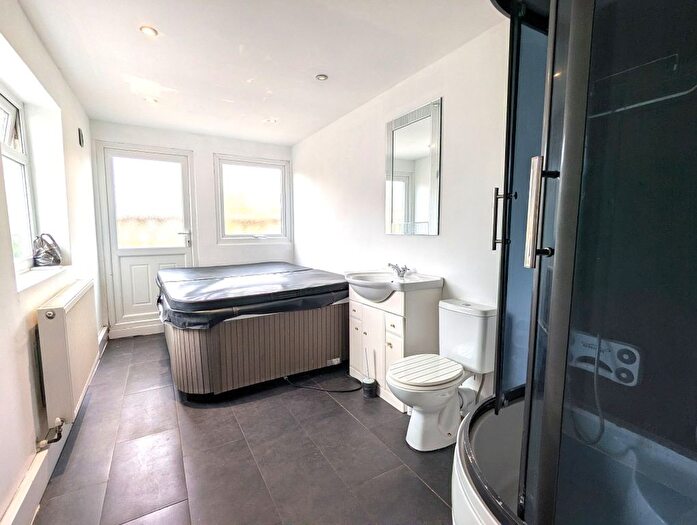3 Bedroom Terraced House For Sale In Station Road, Ushaw Moor, Durham, DH7