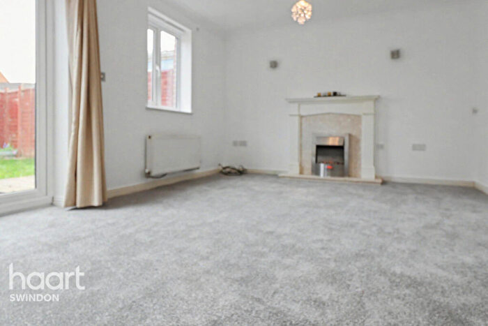 4 Bedroom Terraced House To Rent In Ulysses Road, Swindon, SN25