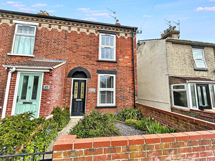 2 Bedroom End Of Terrace House For Sale In Stradbroke Road, Gorleston, NR31