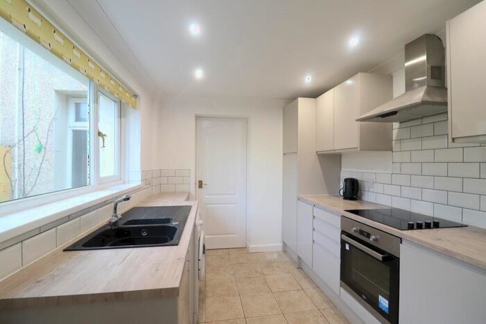 2 Bedroom Terraced House To Rent In Springfield Terrace, Neath, SA11