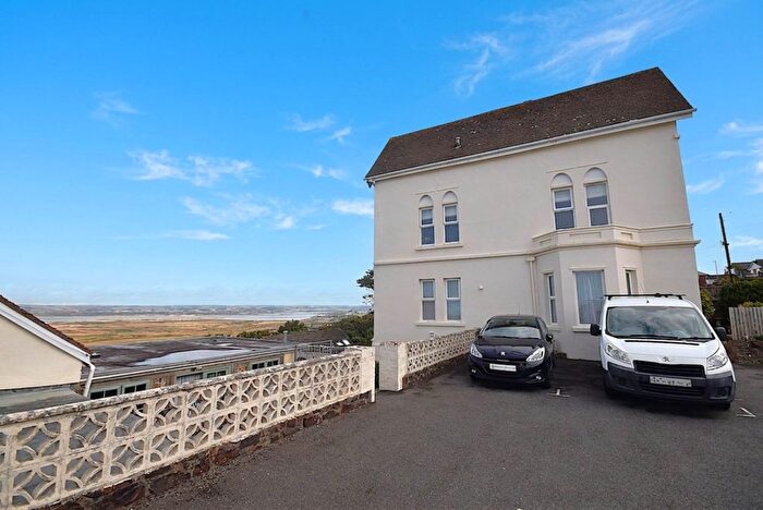 2 Bedroom Flat To Rent In Edgehill House, Bay View Road, Northam, EX39
