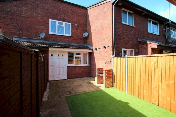 1 Bedroom Terraced House To Rent In Geneva Close, Shepperton, TW17