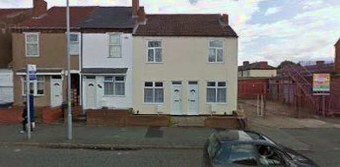 2 Bedroom Semi-Detached House To Rent In Mount Pleasant, Bilston, WV14