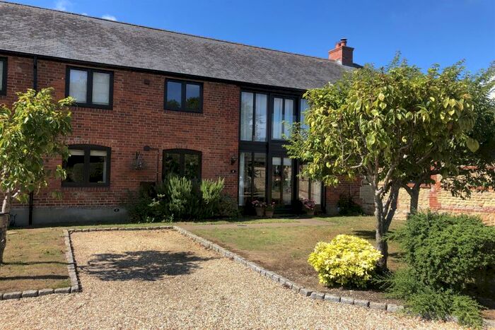 2 Bedroom Flat For Sale In The Granary, Old Park Lane, Fishbourne, PO18