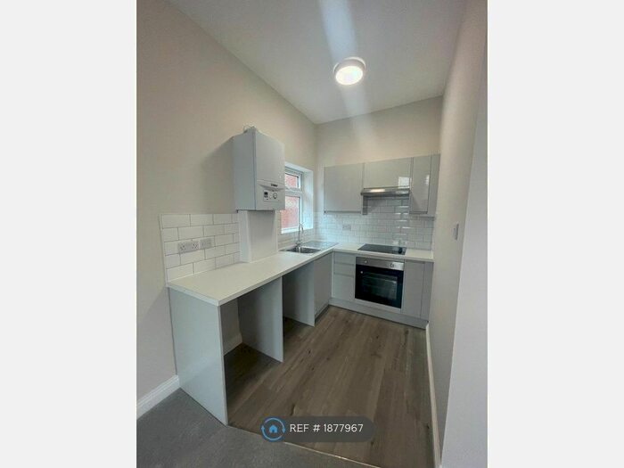 Studio To Rent In Southbourne Road, Bournemouth, BH6