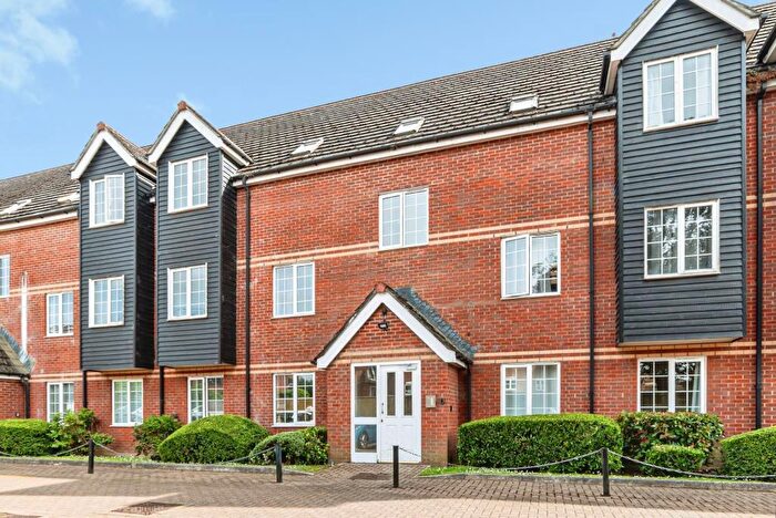 2 Bedroom Apartment To Rent In Bartholomew Street, Newbury, RG14