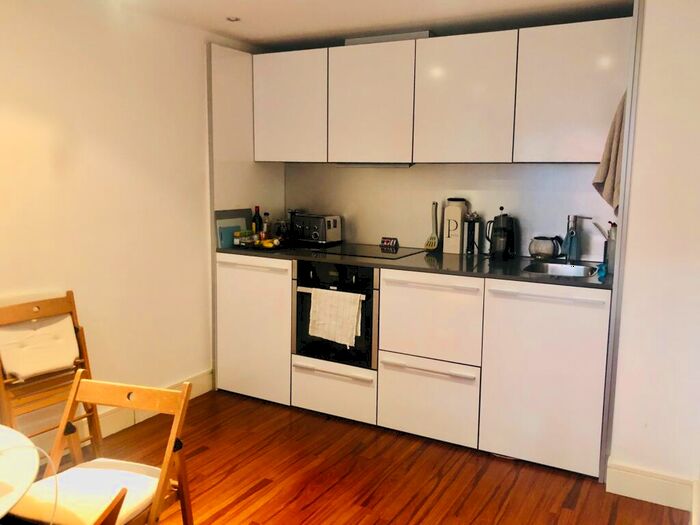 1 Bedroom Apartment To Rent In The Ropewalk, Nottingham, NG1