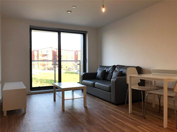 1 Bedroom Flat To Rent In Aire, Cross Green Lane, LS9
