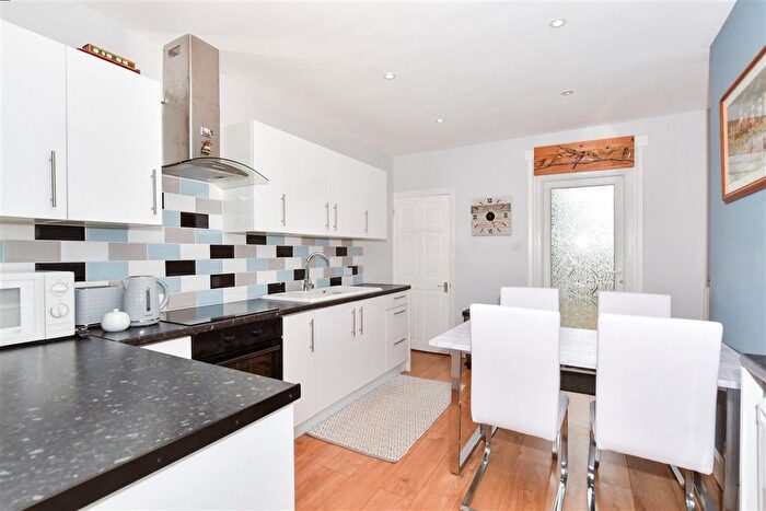 3 Bedroom Terraced House For Sale In Malling Road, Snodland, Kent, Kent, ME6