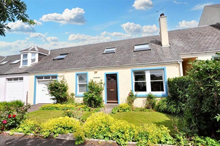 4 Bedroom Terraced House For Sale In Kintyre Avenue, Ballantrae, KA26