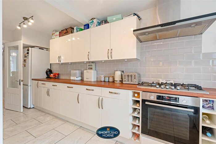 3 Bedroom Terraced House For Sale In Jedburgh Grove, Finham, Coventry, CV3