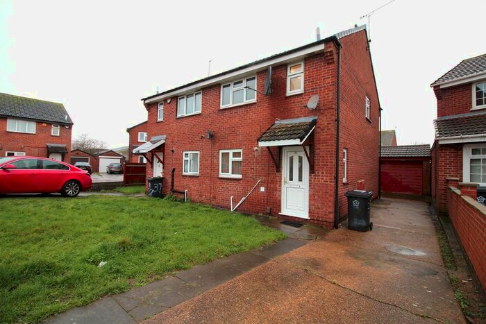 3 Bedroom Property To Rent In Faldo Close, Rushey Mead, Leicester, LE4