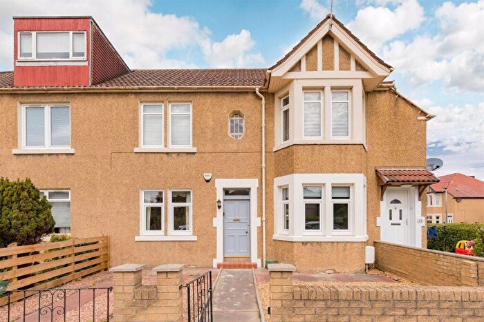 2 Bedroom Flat For Sale In Glendevon Park, Balgreen, Edinburgh, EH12