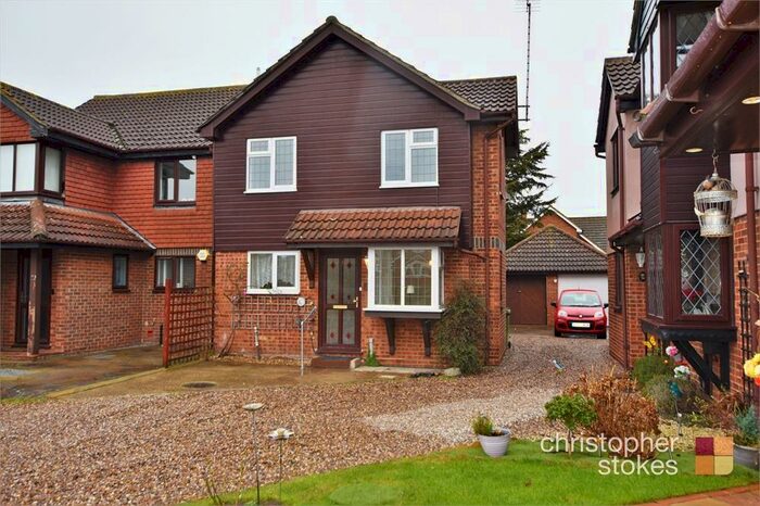 3 Bedroom Detached House To Rent In Girton Court, Cheshunt, Hertfordshire, EN8