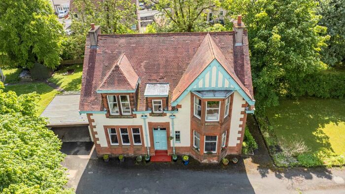 4 Bedroom Detached House For Sale In Bonkle Road, Newmains, Wishaw, ML2