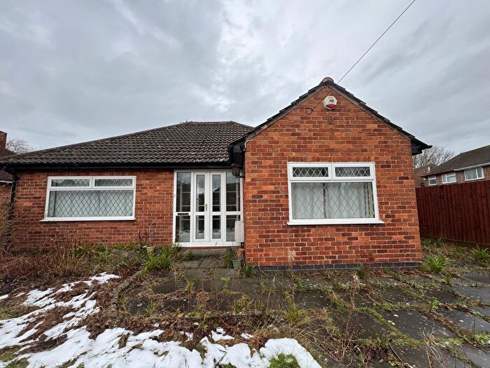 3 Bedroom Bungalow To Rent In Sherwood Avenue, Wirral, CH61
