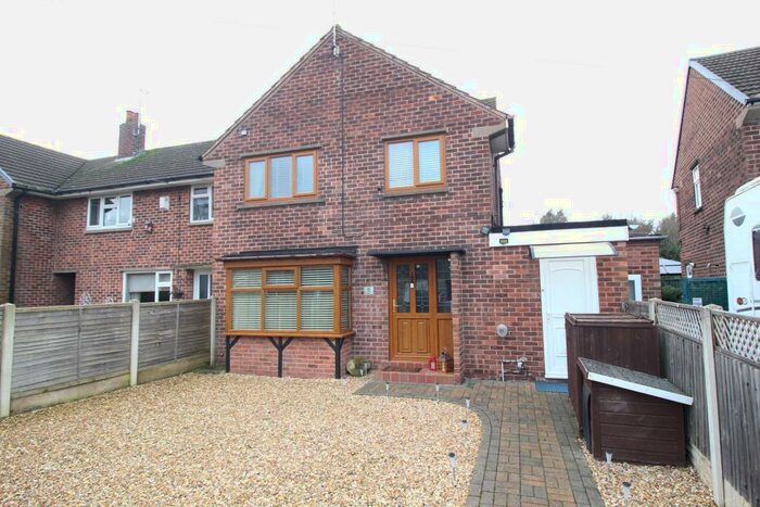 3 Bedroom End Of Terrace House For Sale In Beechwood Crescent, Ranby, DN22