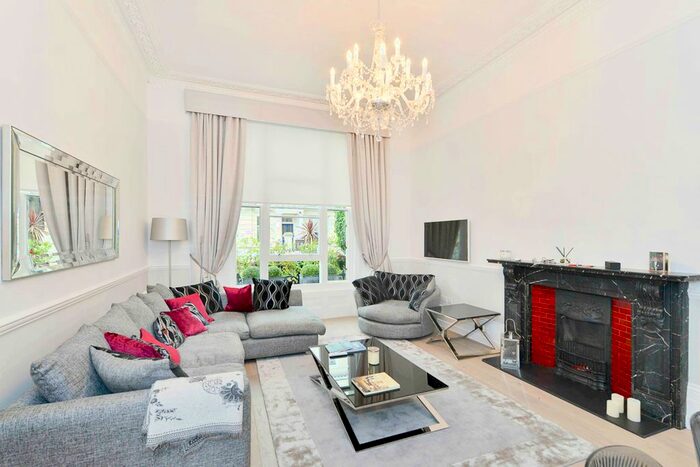 1 Bedroom Flat To Rent In Pembridge Gardens, W2