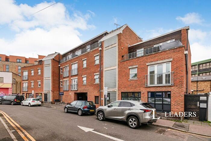 1 Bedroom House To Rent In Kingston Upon Thames, KT1