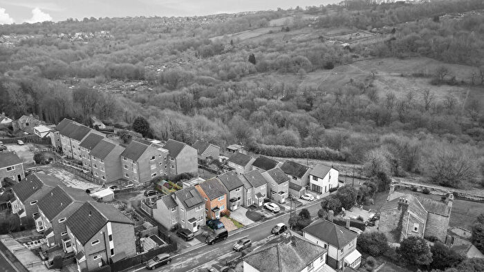 3 Bedroom Detached House For Sale In Onchan Road, Stannington, Sheffield, S6