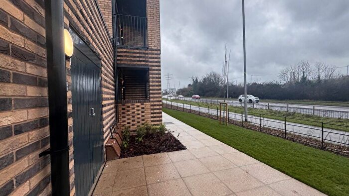 2 Bedroom Flat To Rent In Watling Street, Dartford, Kent, DA2