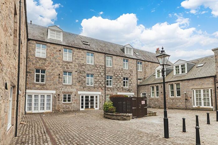 2 Bedroom Flat To Rent In Ivory Court, Hutcheon Street, City Centre, Aberdeen, AB25