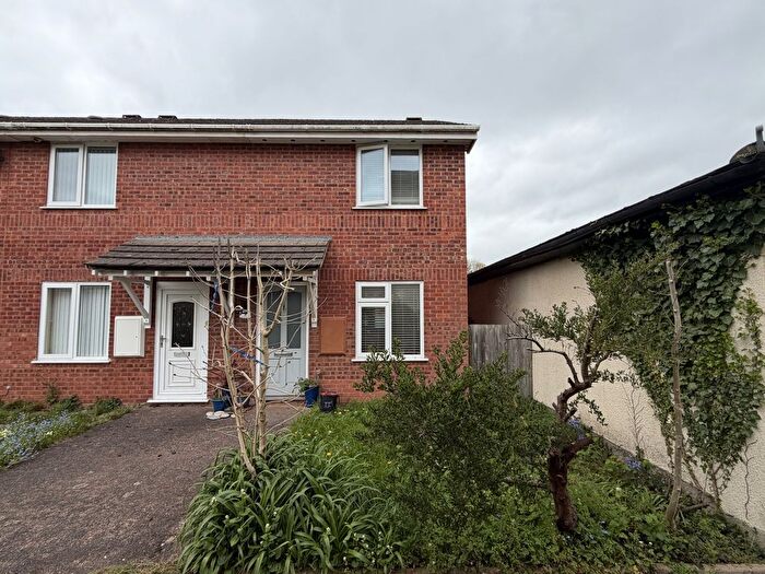 2 Bedroom End Of Terrace House For Sale In Exwick Court, Exwick, EX4