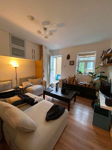 1 Bedroom Studio To Rent In Studio Flat For Rent London, N22