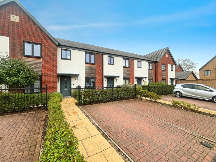 2 Bedroom Semi-Detached House For Sale In Getliffe Road, Leicester, Leicestershire, LE4