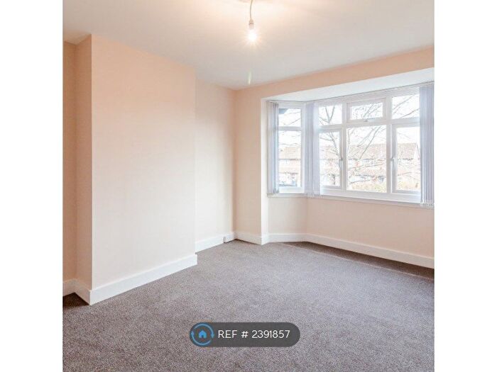 1 Bedroom Maisonette To Rent In Worplesdon Rd, Guildford, GU2