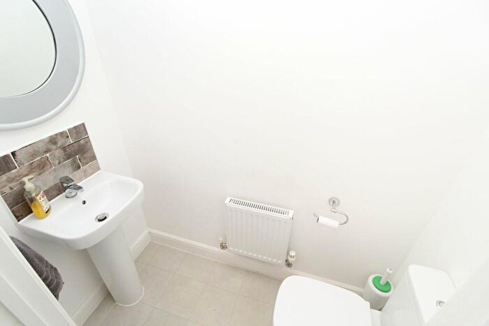 4 Bedroom Detached House For Sale In Southfield Close, Countesthorpe, Leicester, LE8