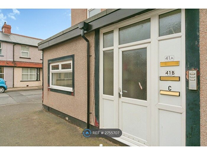 1 Bedroom Flat To Rent In Mowbray Road, Llandudno, LL30
