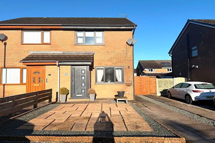 2 Bedroom Semi Detached House For Sale In Longmeade Drive, Chapel-En-Le-Frith, High Peak, SK23