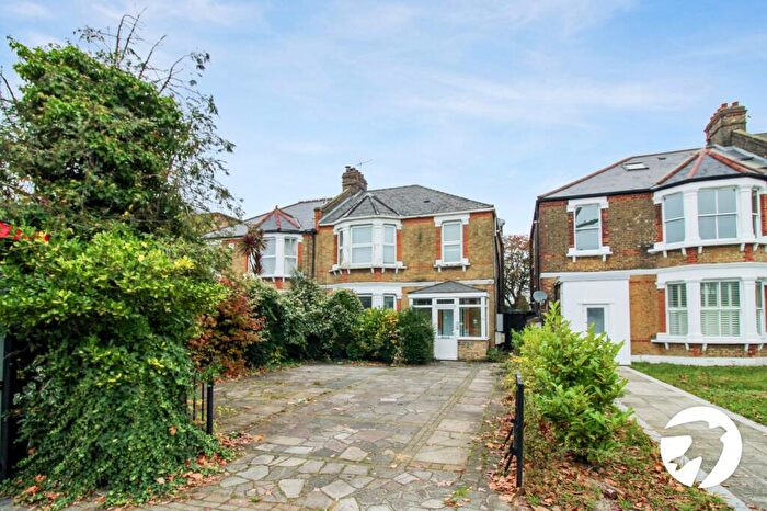 2 Bedroom Flat To Rent In St. Mildreds Road, London, SE12