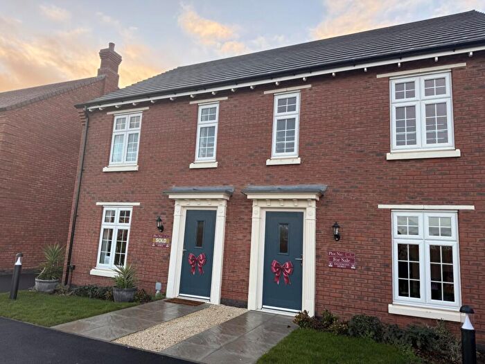 3 Bedroom Semi-Detached House For Sale In Harvest Road, Market Harborough, Leicestershire, LE16