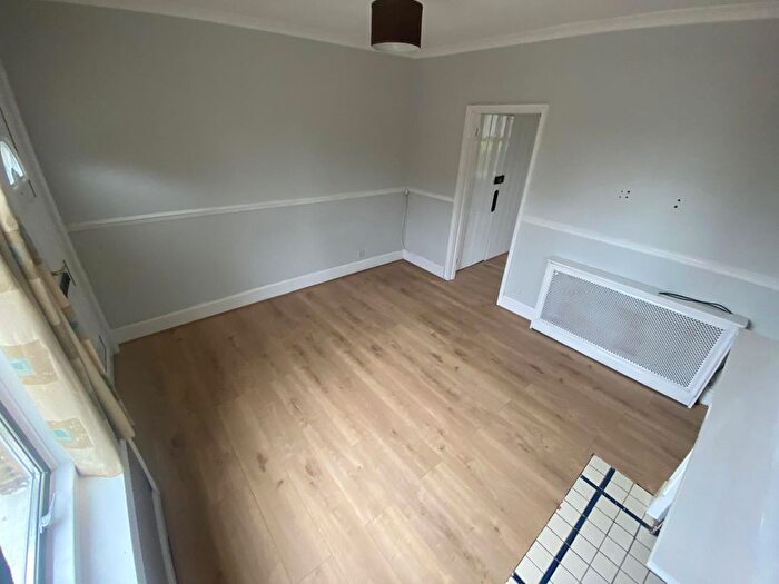 2 Bedroom Semi-Detached House To Rent In Harefield Road, Uxbridge, UB8