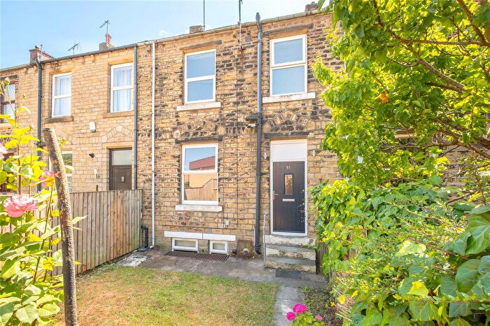 1 Bedroom Terraced House For Sale In Spa Mill Terrace, Slaithwaite, Huddersfield, HD7