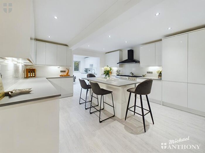 5 Bedroom Detached House For Sale In North End Road, Quainton, Aylesbury, HP22
