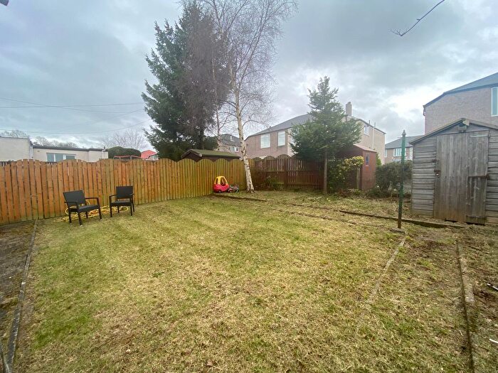 3 Bedroom Flat To Rent In Kilchattan Drive, Glasgow, G44