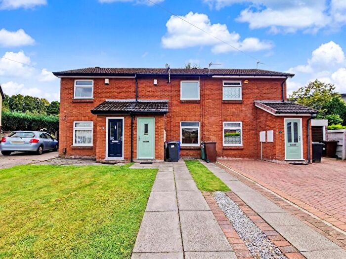 2 Bedroom Terraced House To Rent In Holly Fold, Whitefield, M45