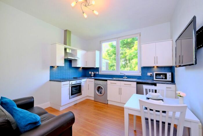 1 Bedroom Flat To Rent In Granton Place, City Centre, Aberdeen, AB10